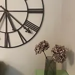 La Casa All'ombra Della Chiesa 3*